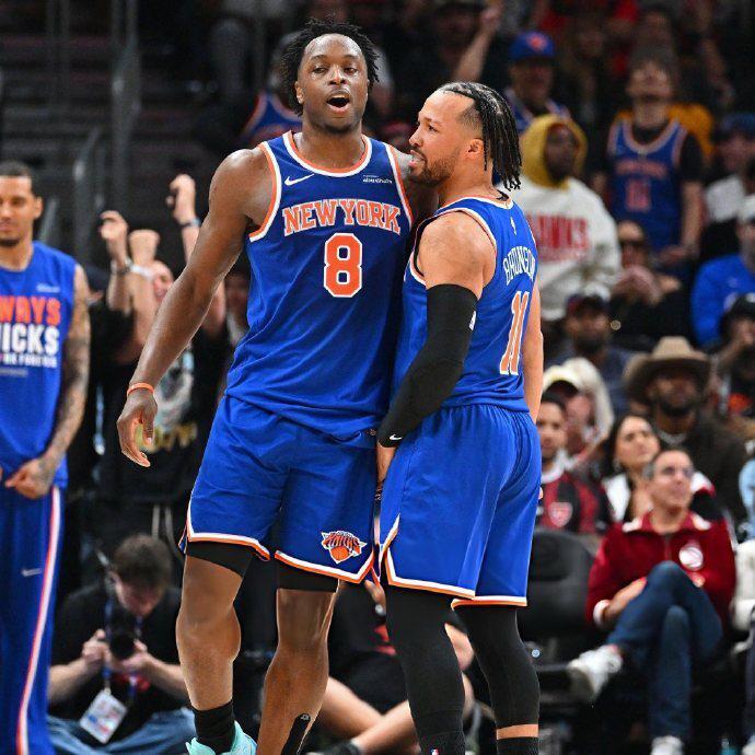 为何又被逆转?米奇给出答案,说得实在,直言不配胜利,点名2人
