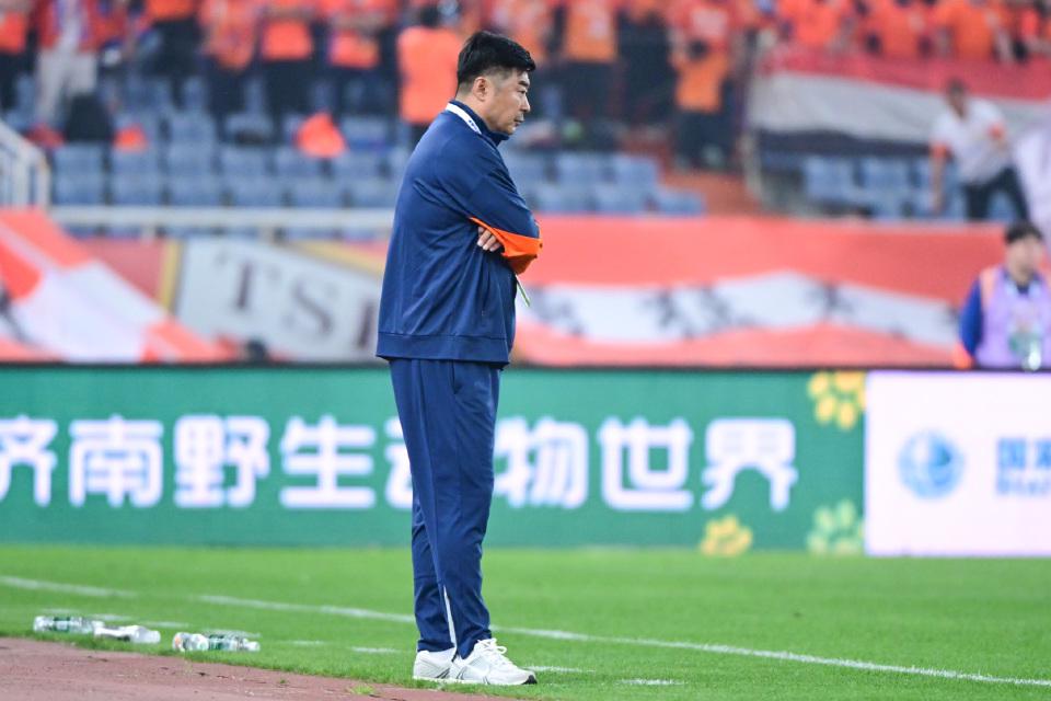 罗马诺:吕迪格已与皇马续约至2027年,预计24小时内官宣